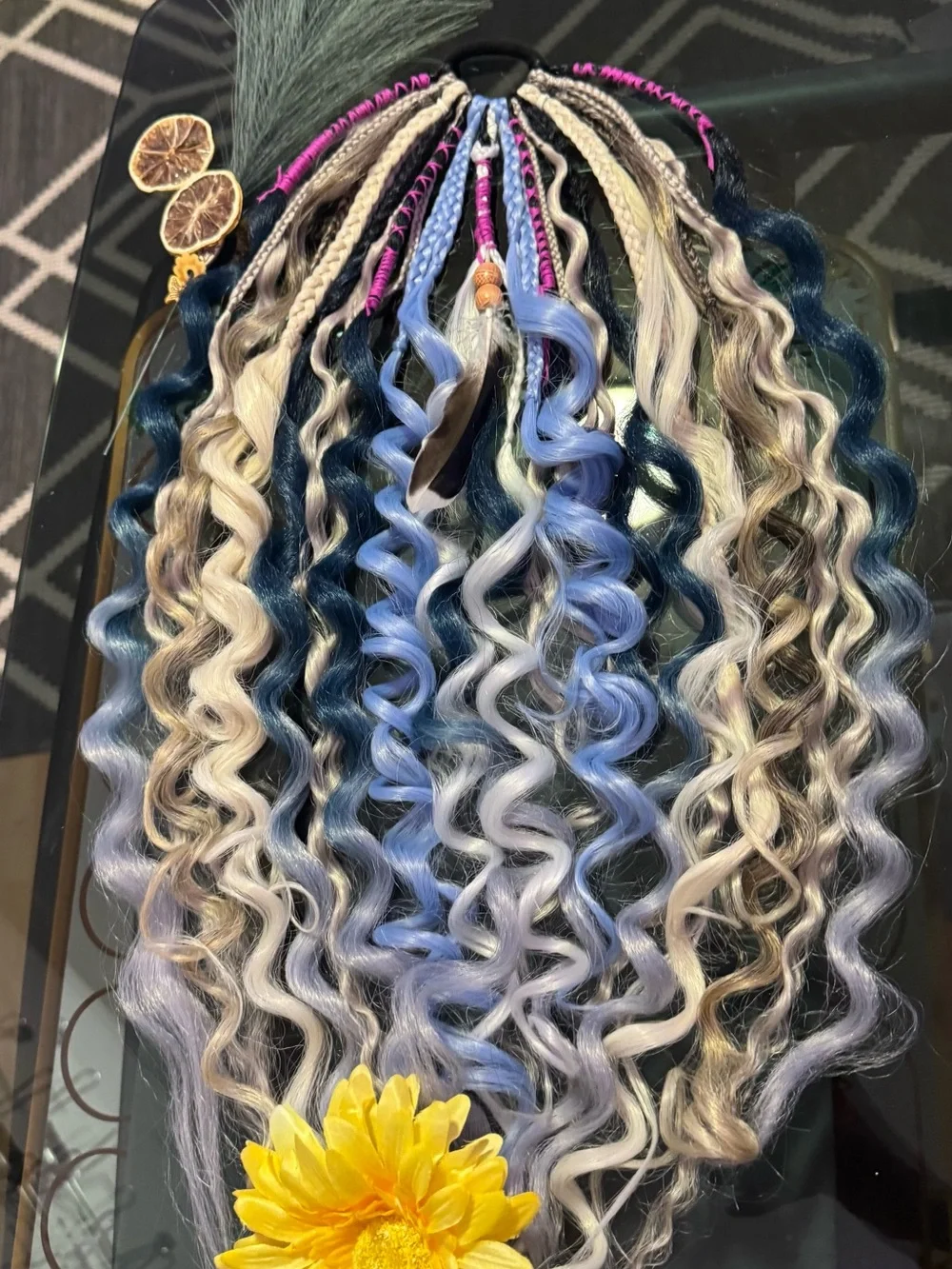 Curly Clip-In Hair Extensions in Blue and Blonde - Voluminous Waves